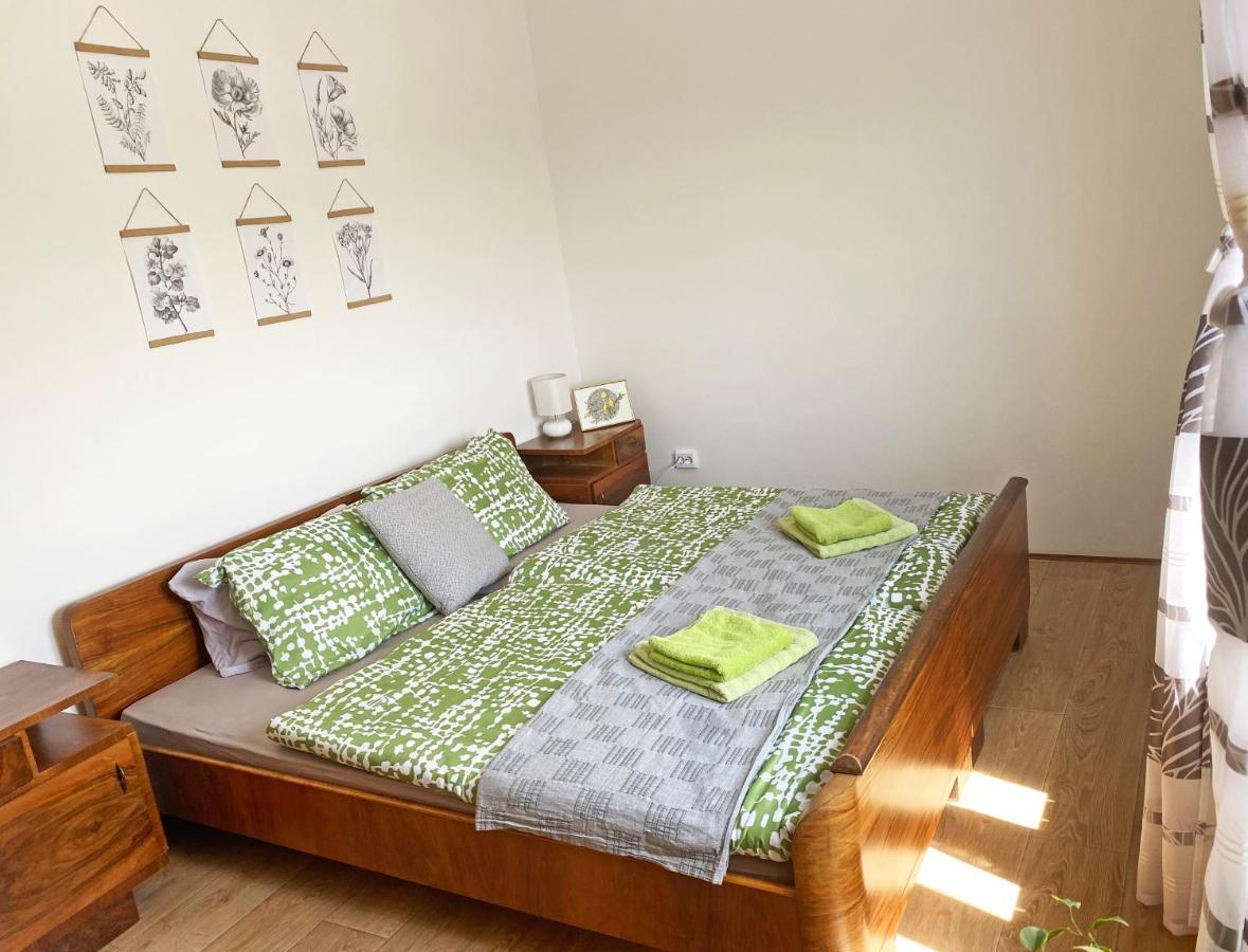 Apartma Jancic Apartment Dobrovo Bagian luar foto