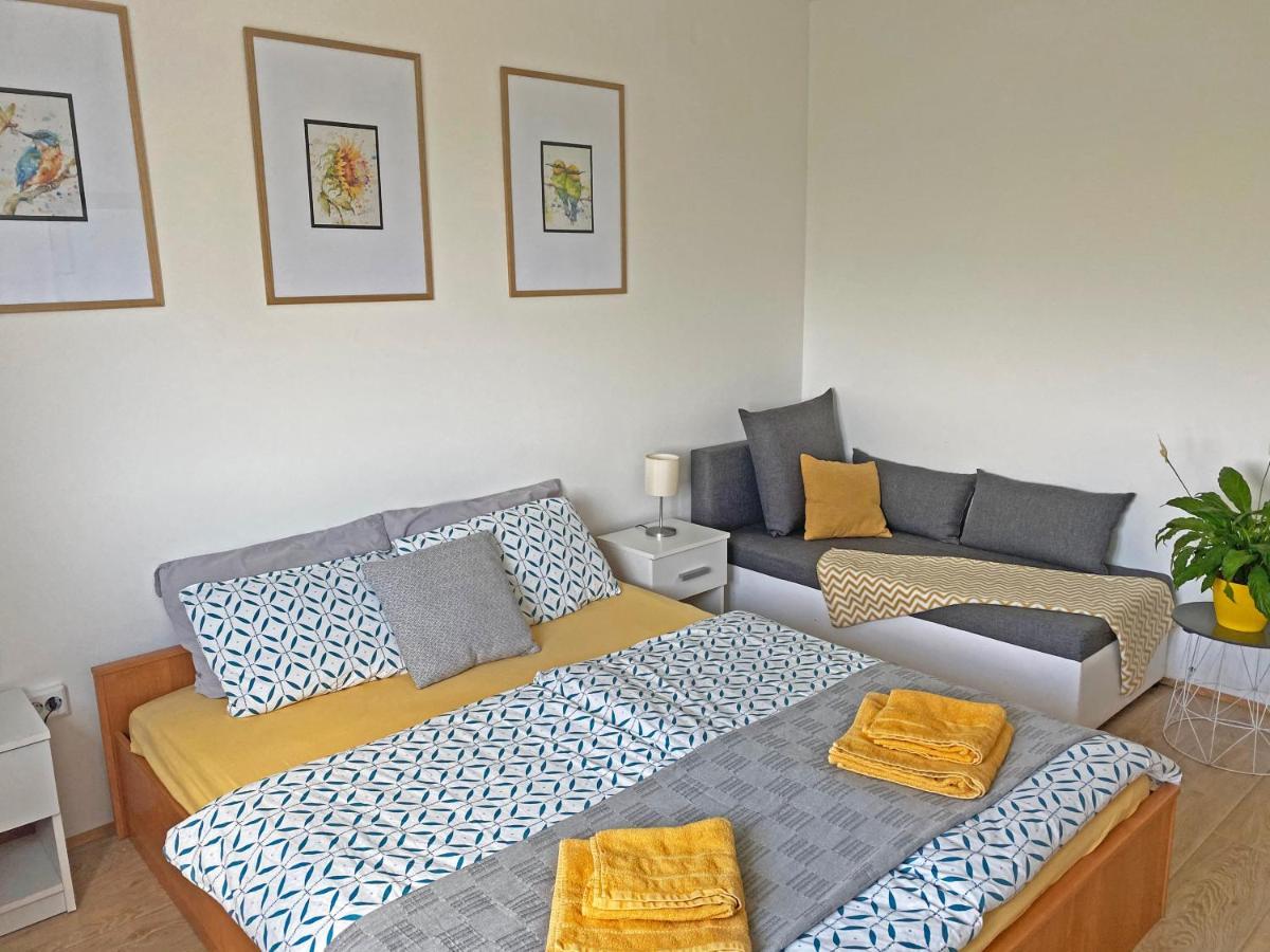 Apartma Jancic Apartment Dobrovo Bagian luar foto